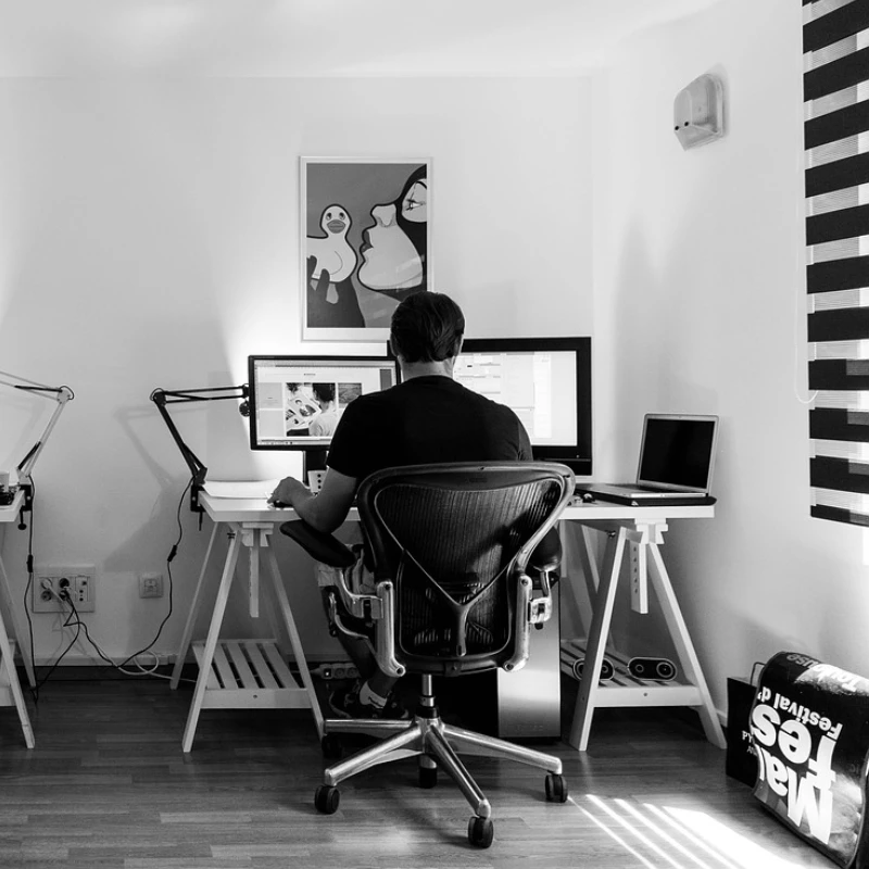 Impact of Ergonomic Office Chairs